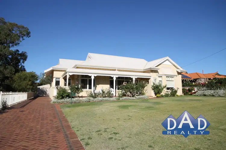 105 Pratt Road, Eaton WA 6232