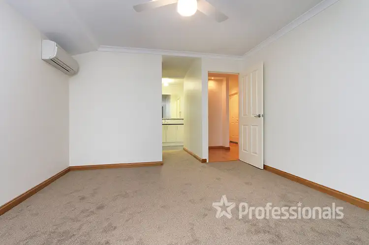 Sixth view of Homely house listing, 6 Daffodil Road, Canning Vale WA 6155