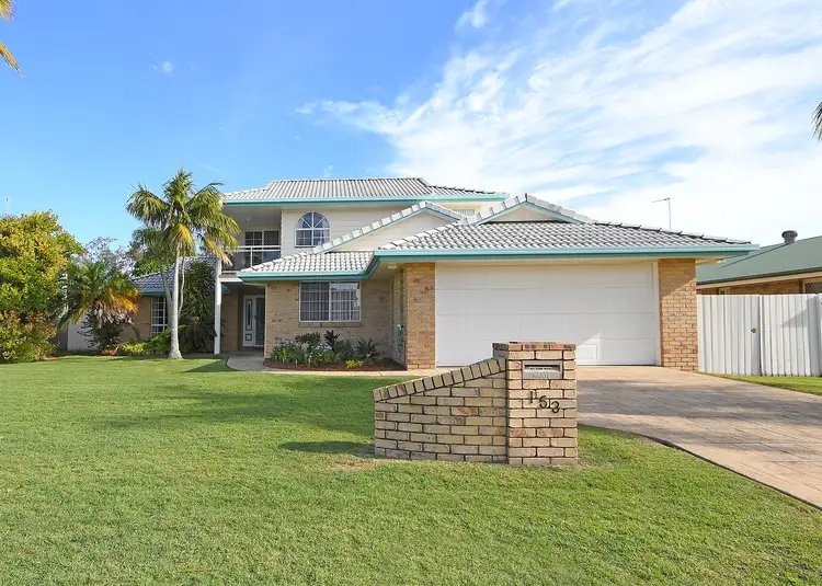 153 Pulgul st, Urangan QLD 4655