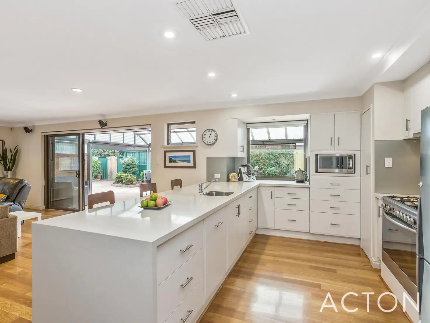 Main view of Homely house listing, 4 Lachlan Way, Bibra Lake WA 6163