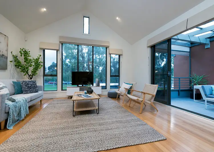 Fifth view of Homely house listing, 6 Lilardia Avenue, Maribyrnong VIC 3032
