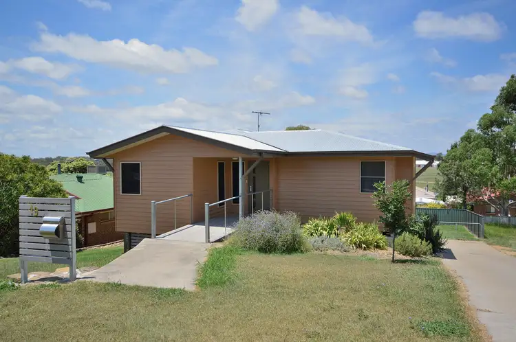 19 Walker Street, Warwick QLD 4370