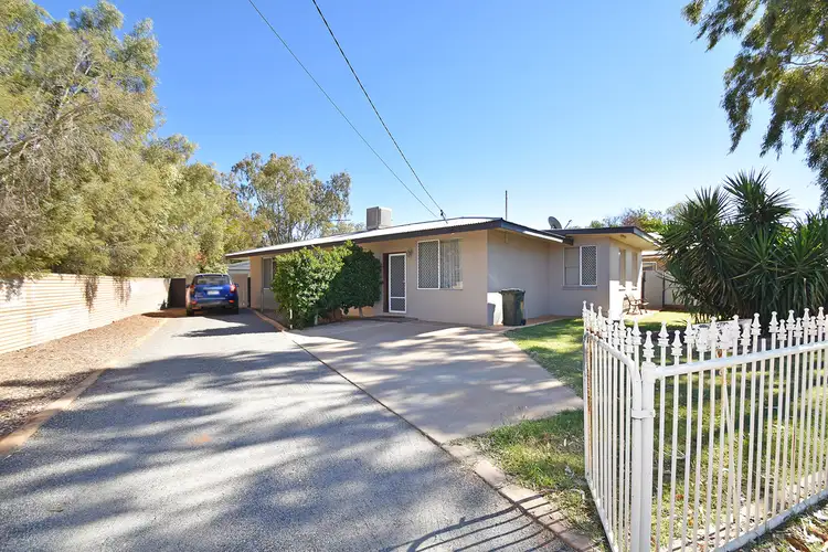 32 Bloomfield Street, Gillen NT 870