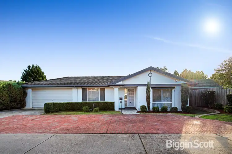 7 Aimee Place, Rowville VIC 3178