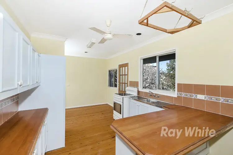 Fourth view of Homely house listing, 28 Carlisle Row, Fishing Point NSW 2283