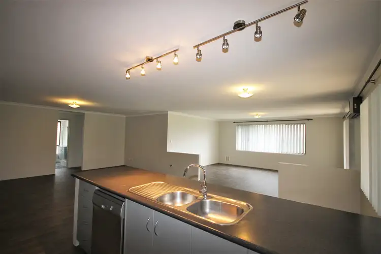 Sixth view of Homely house listing, 6 Heatherglen Road, Australind WA 6233