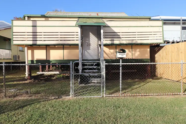 28 Fifth Avenue, South Townsville QLD 4810