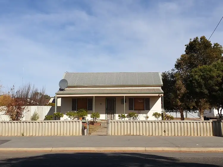 83 Carew Street, Katanning WA 6317
