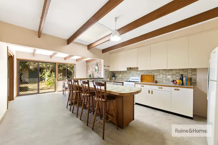 24 Crown Road, Umina Beach NSW 2257
