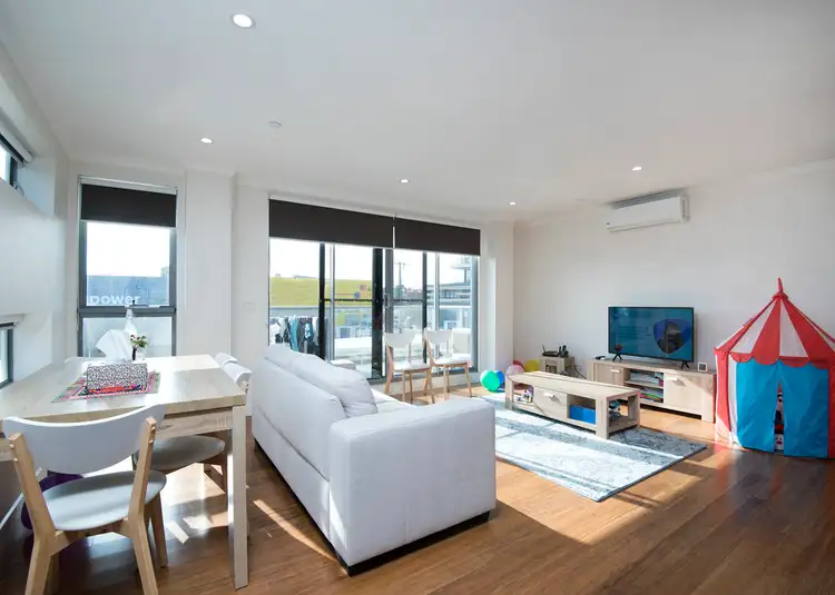Fourth view of Homely apartment listing, 102/503 Keilor Road, Niddrie VIC 3042