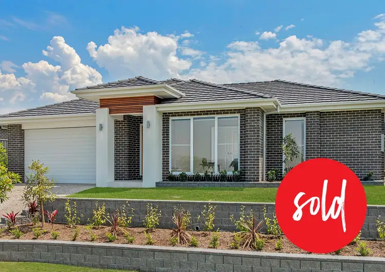 8 Satinwood Crescent, Kew NSW 2439