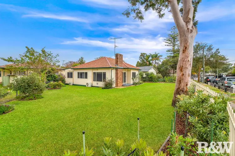 14 Doonside Road, Doonside NSW 2767