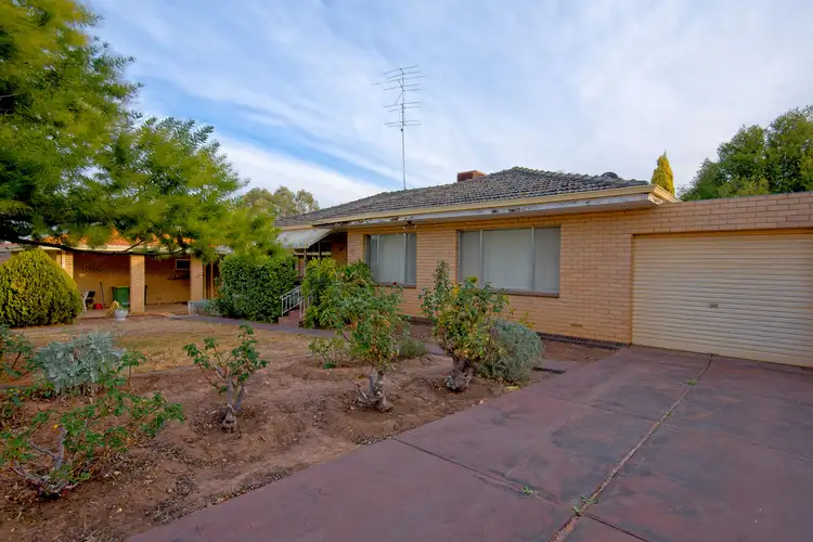 26 Robinson St, Northam WA 6401