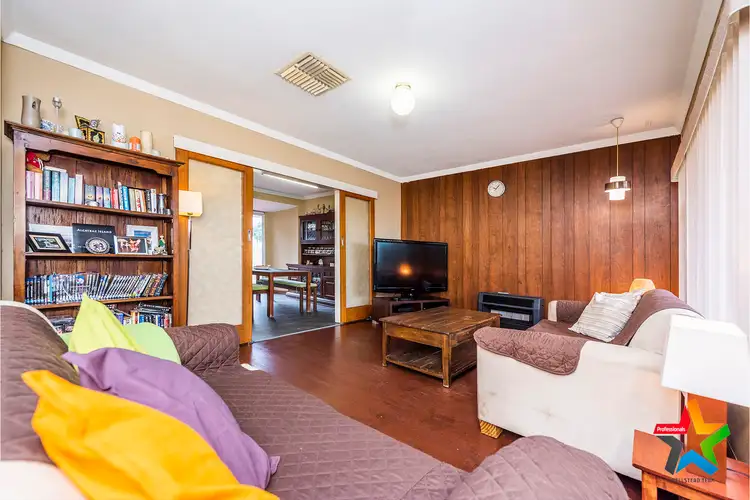 Sixth view of Homely semi-detached listing, 1/57 Chelsea Court, Dianella WA 6059