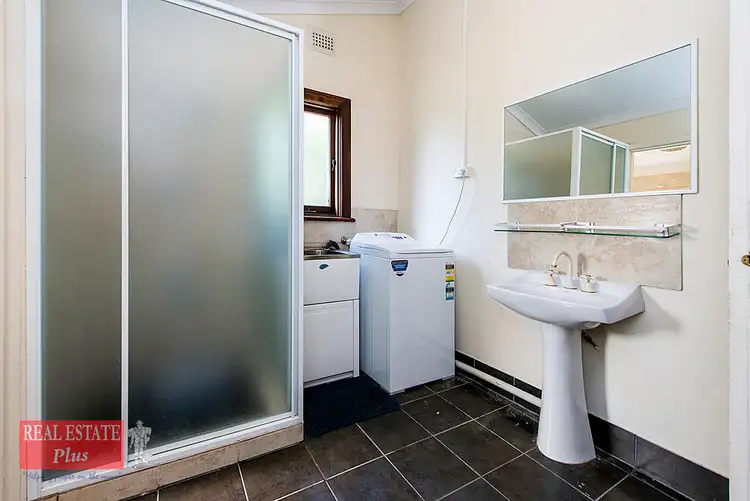 Third view of Homely house listing, 33 Great Northern Highway, Middle Swan WA 6056