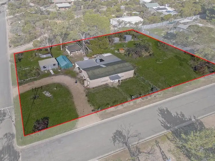 1 Feltus Street, Streaky Bay SA 5680