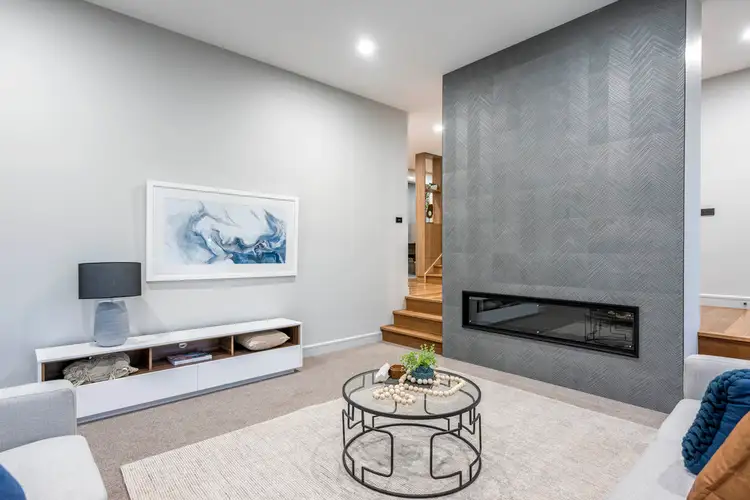 Third view of Homely house listing, 33 Beaumont Close, Chapman ACT 2611