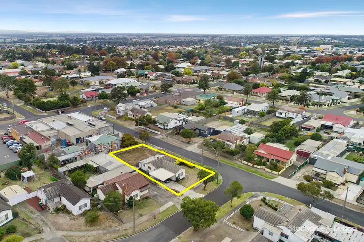 Fifth view of Homely house listing, 10 Breen Court, Traralgon VIC 3844