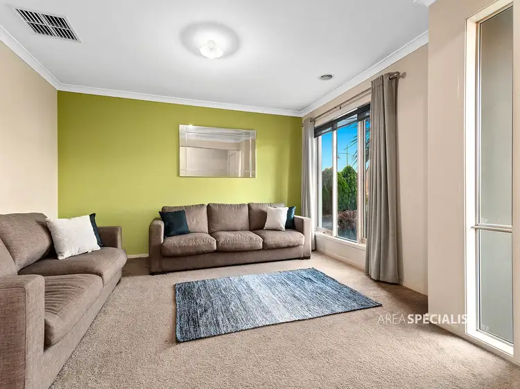 Fifth view of Homely house listing, 9 Flametree Circuit, Cranbourne VIC 3977