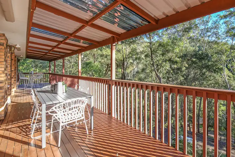 16 Algwen Road, North Gosford NSW 2250