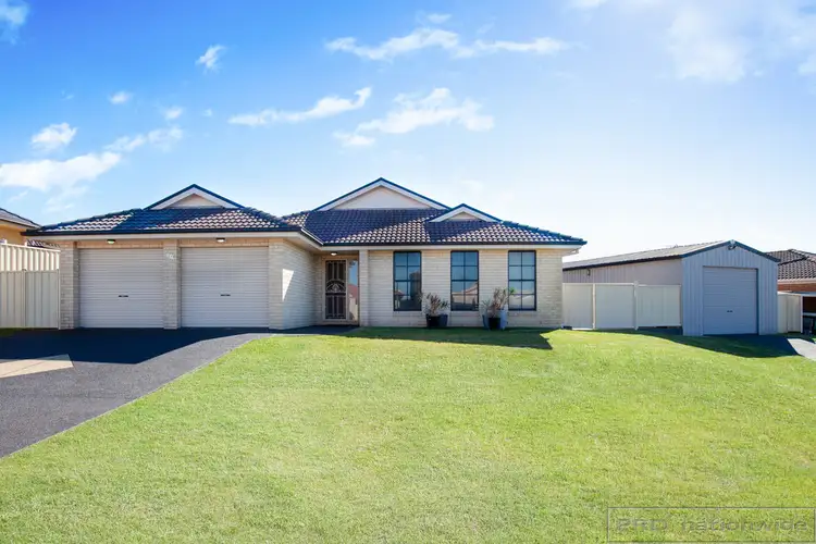 60 Lemonwood Circuit, Thornton NSW 2322