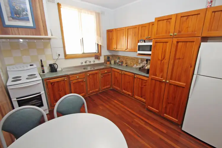 Seventh view of Homely house listing, 2 Kokoda Avenue, Renmark SA 5341