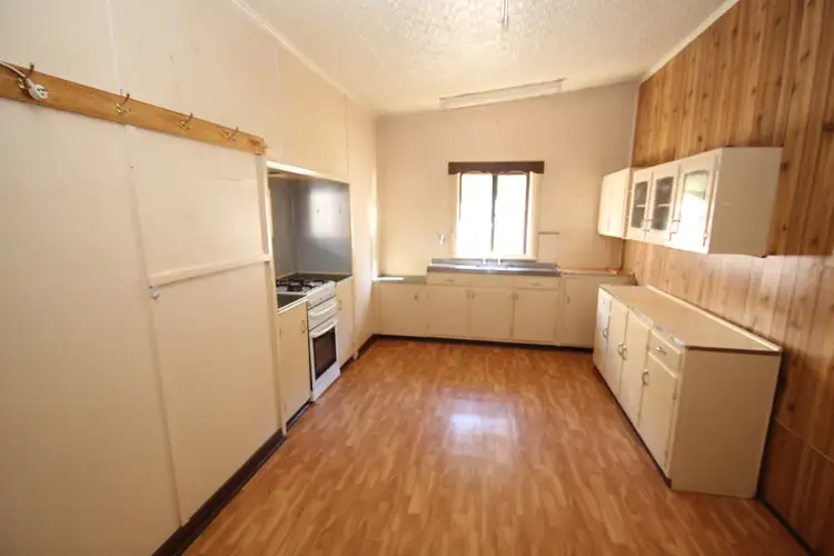 Fourth view of Homely house listing, 5 Tenth Street, Renmark SA 5341