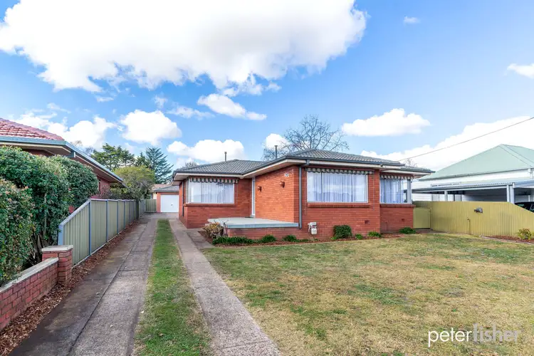 70 Cecil Road, Orange NSW 2800