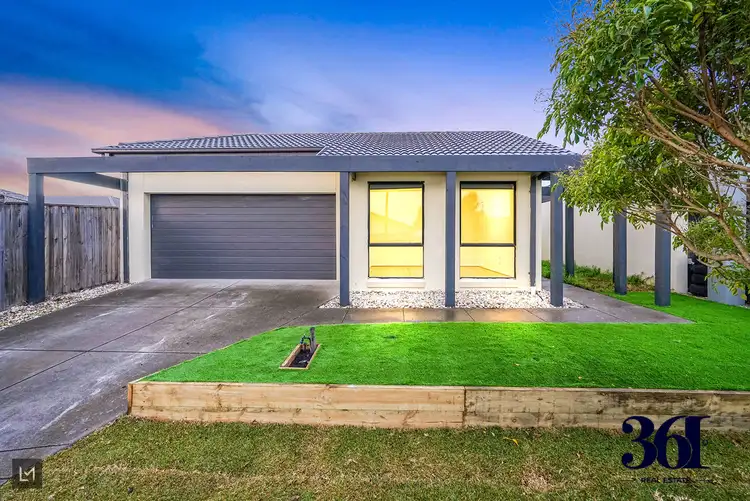 Main view of Homely house listing, 37 BELLEVILLE CLOSE, Burnside Heights VIC 3023