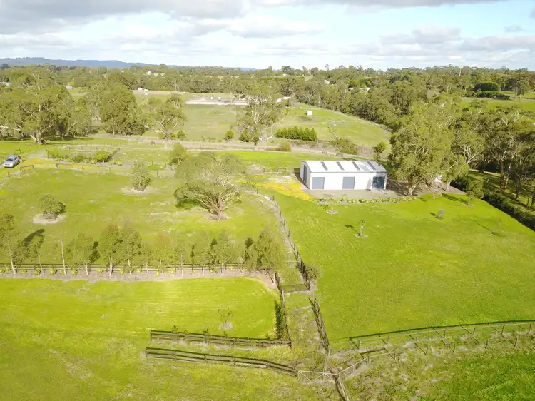 24 LESTER DRIVE, Nyora VIC 3987