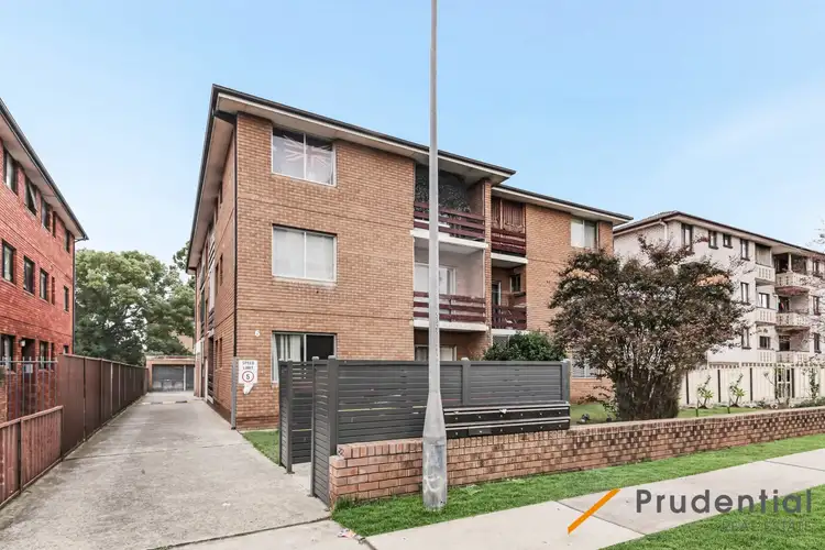 Main view of Homely unit listing, 2/6 Goulburn Street, Warwick Farm NSW 2170