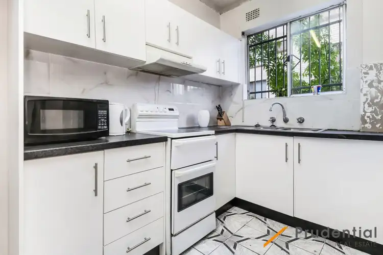 Third view of Homely unit listing, 2/6 Goulburn Street, Warwick Farm NSW 2170