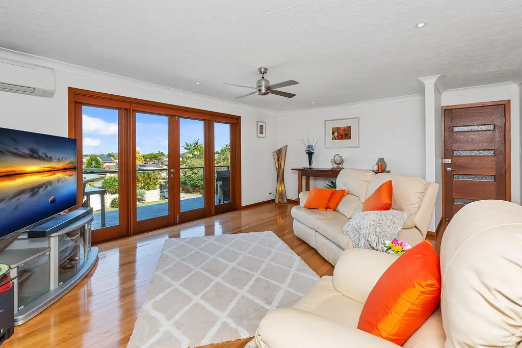 Main view of Homely townhouse listing, 2/33 Mariners Crescent, Banora Point NSW 2486