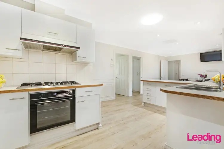 Sixth view of Homely house listing, 6 Durack Court, Sunbury VIC 3429