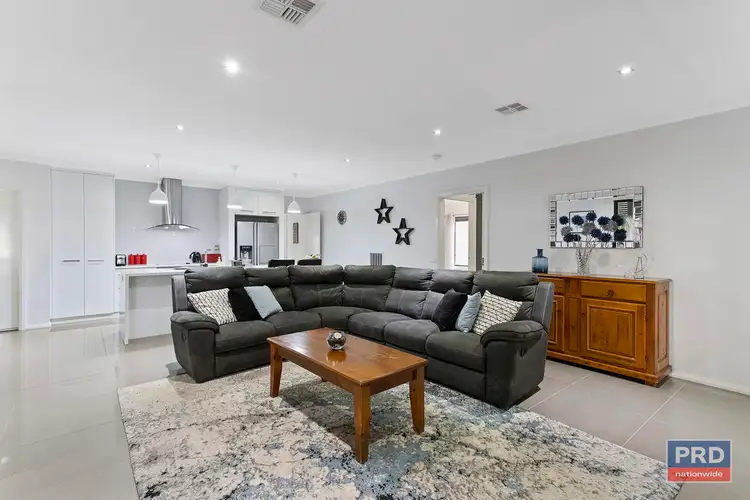 Fifth view of Homely house listing, 17 Glenwill Drive, Epsom VIC 3551