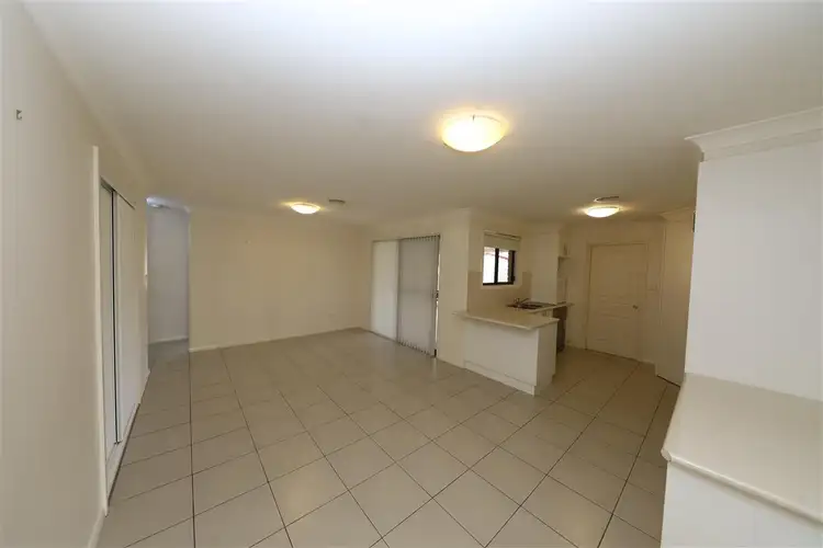 Seventh view of Homely house listing, 6 King Place, Tumut NSW 2720