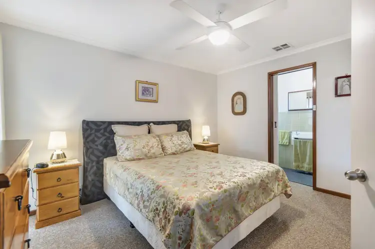 Fifth view of Homely house listing, 20 Figtree Crescent, Huntfield Heights SA 5163