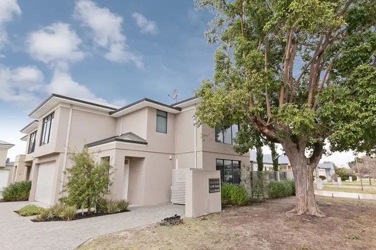 7/8 Raleigh Street, Belmont WA 6104
