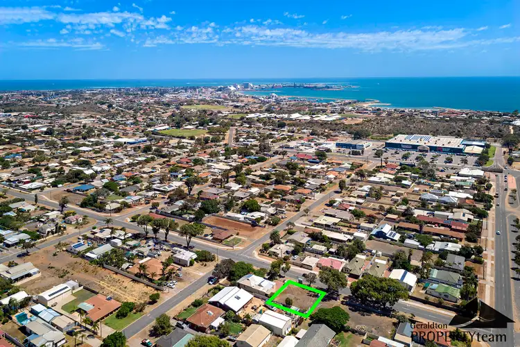60 Central Road, Wonthella WA 6530