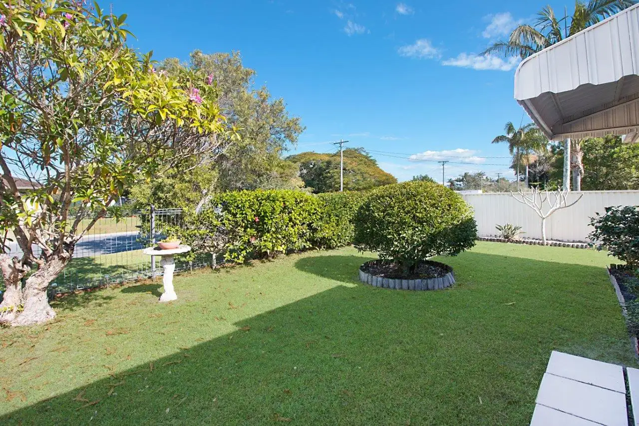 Main view of Homely semi-detached listing, 2/7 Duffy St, Tweed Heads South NSW 2486