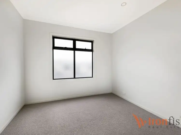 Fourth view of Homely townhouse listing, 31 Ironbark Crescent, Ivanhoe VIC 3079