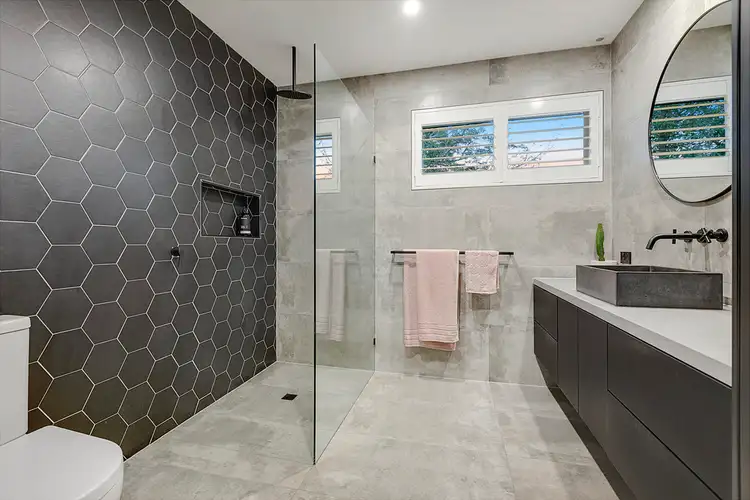 Second view of Homely unit listing, 2/49 Grice Avenue, Mount Eliza VIC 3930