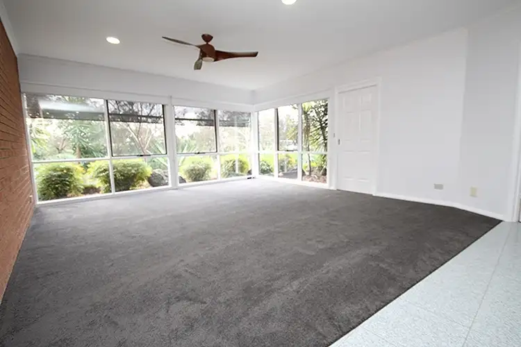 Fifth view of Homely house listing, 1 Hayes Drive, Horsham VIC 3400