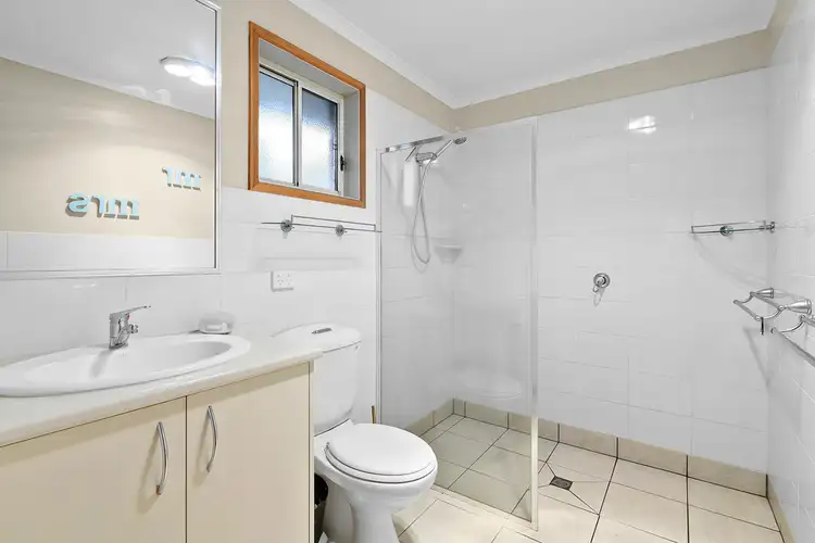 Sixth view of Homely house listing, 33 Carbine Drive, St Albans Park VIC 3219