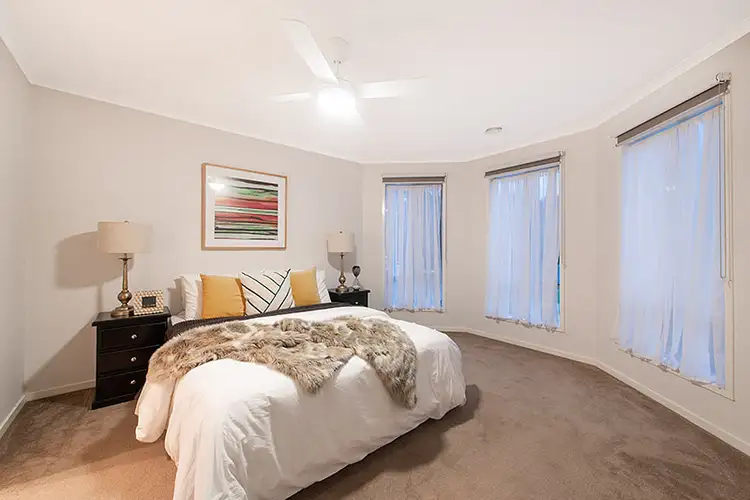 Fourth view of Homely house listing, 16 Reynard Place, Cranbourne East VIC 3977