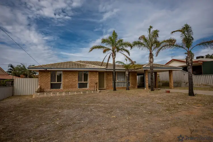 6 Wandoo Street, Rangeway WA 6530