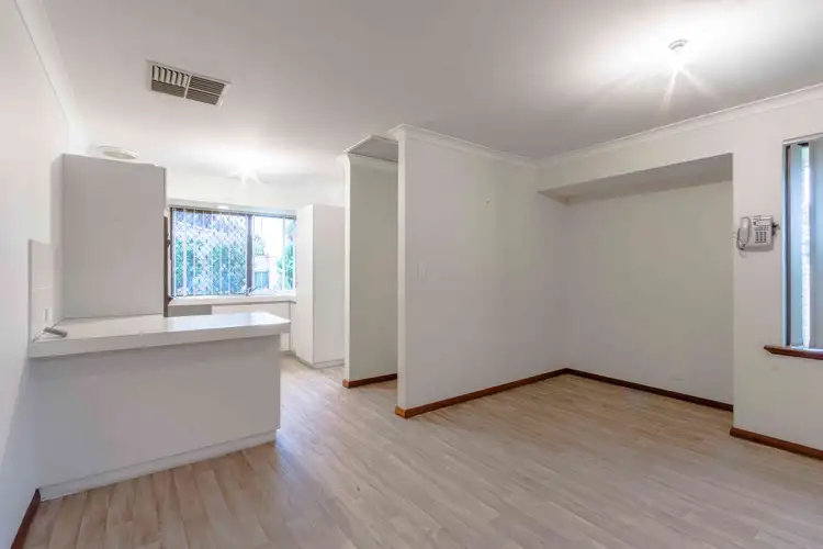 Sixth view of Homely villa listing, 6/115 Swansea St, East Victoria Park WA 6101