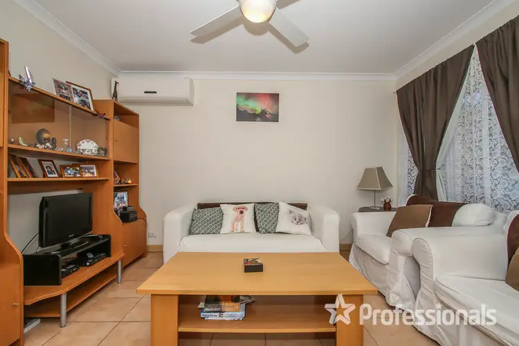 Fifth view of Homely semi-detached listing, 4A Duval Court, Marangaroo WA 6064