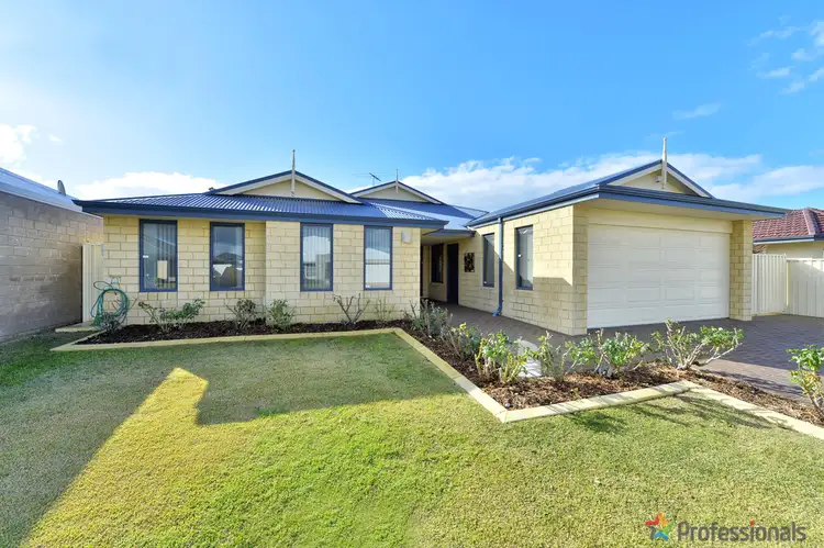 17 Tamar Break, Madora Bay WA 6210