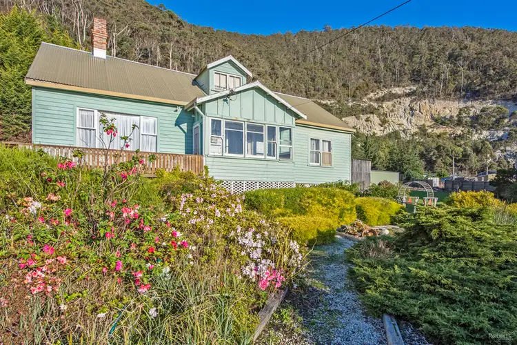 34 Bass Highway, Round Hill TAS 7320